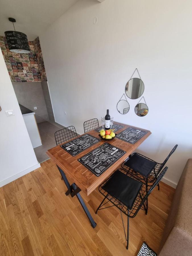 Apartman Javi Apartment Bar Exterior photo